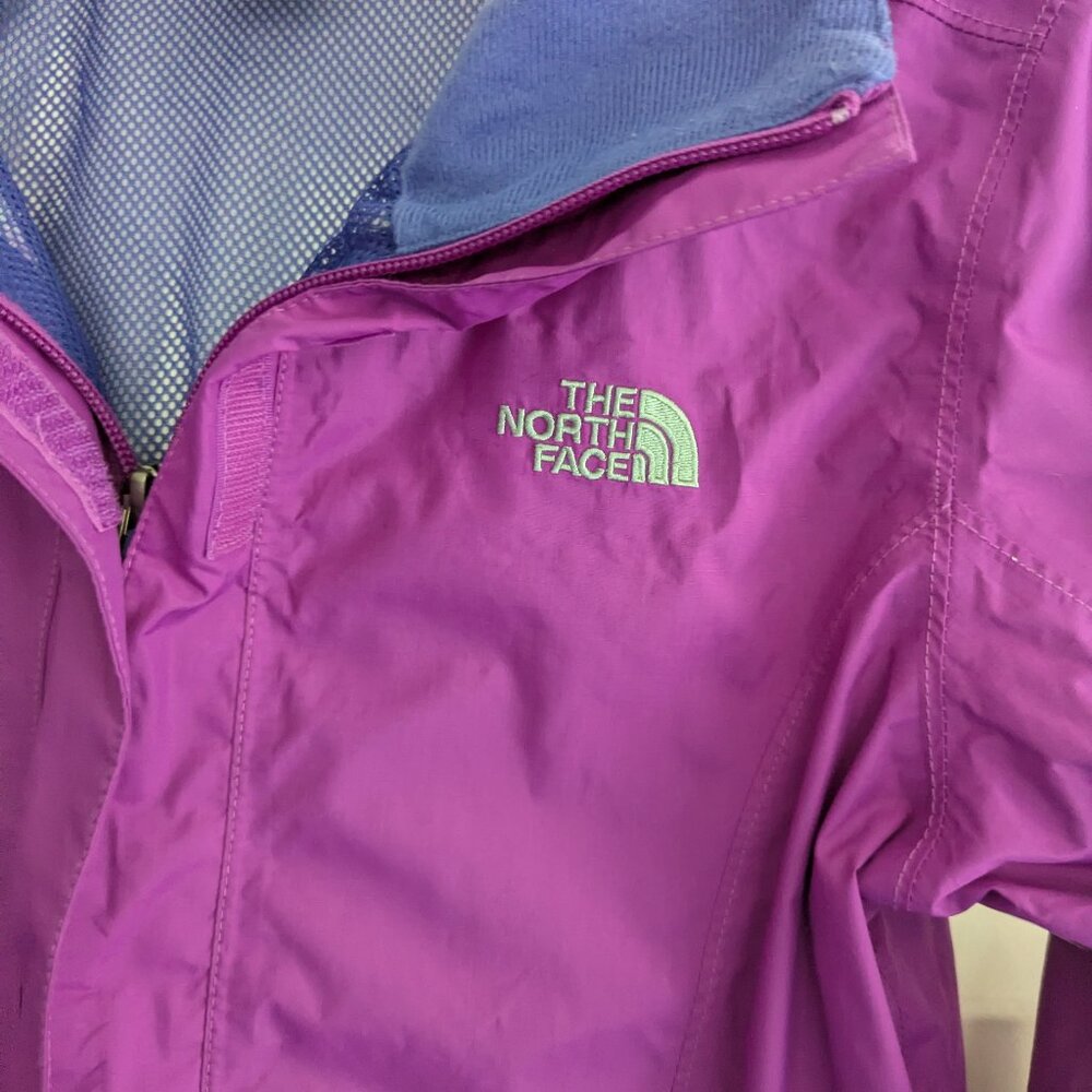 The North Face Breathable Rain Jacket - Size XS - Berry Pink - Picture 5 of 6